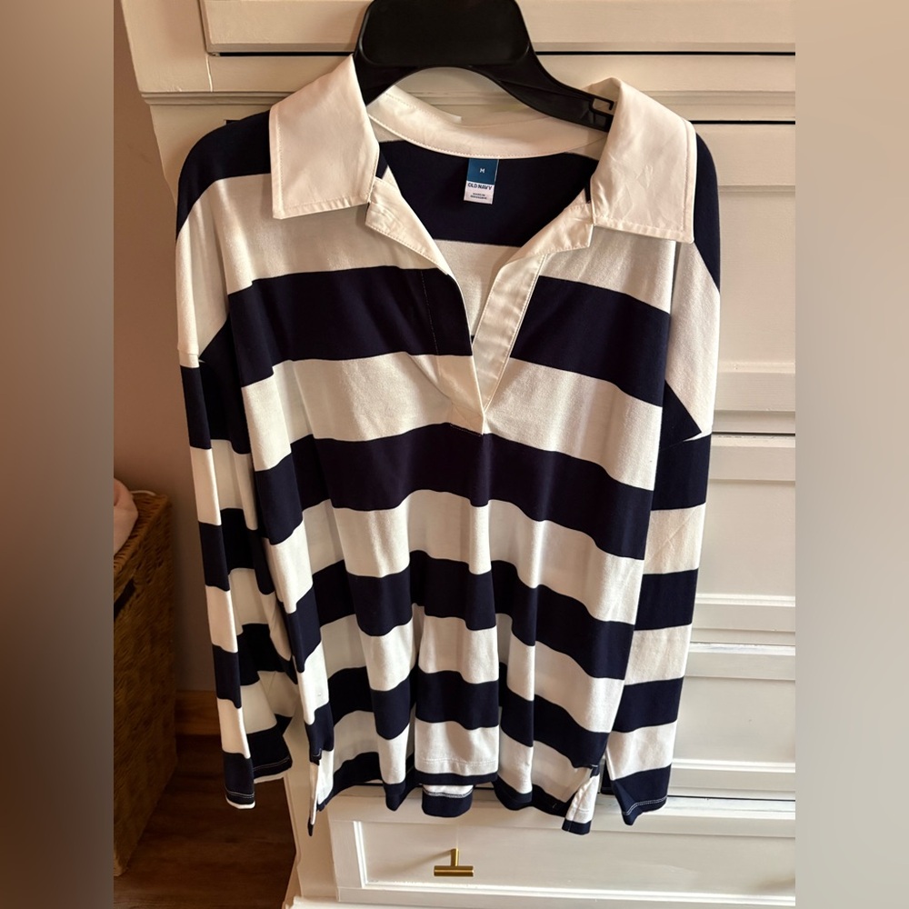 NWT Old Navy Rugby Navy and White Wide-Stripe Rugby Shirt